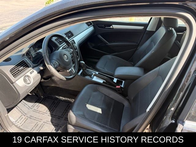 2012 Volkswagen Passat 2.5 SE w/Sunroof