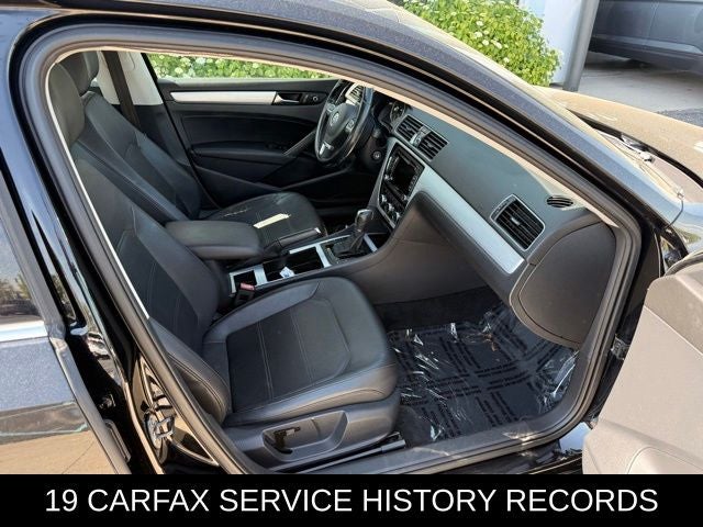 2012 Volkswagen Passat 2.5 SE w/Sunroof