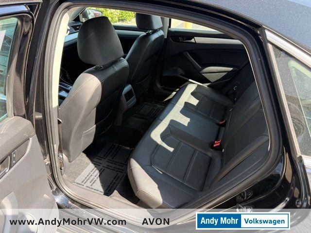 2012 Volkswagen Passat 2.5 SE w/Sunroof