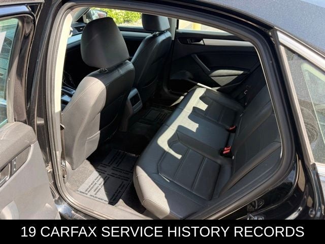2012 Volkswagen Passat 2.5 SE w/Sunroof