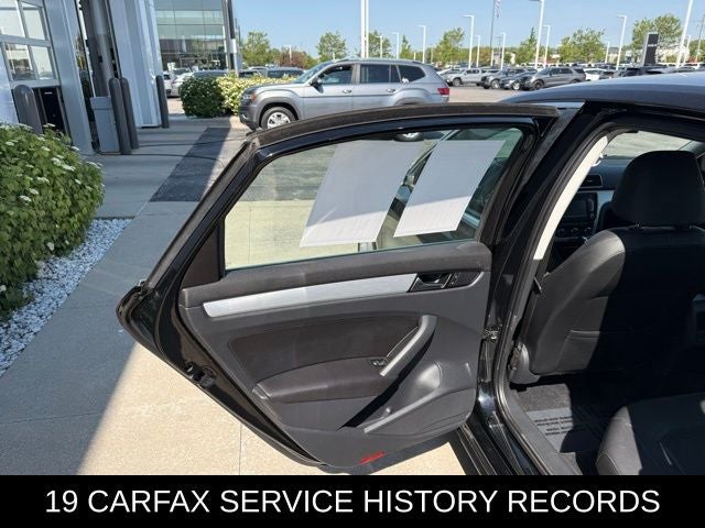 2012 Volkswagen Passat 2.5 SE w/Sunroof