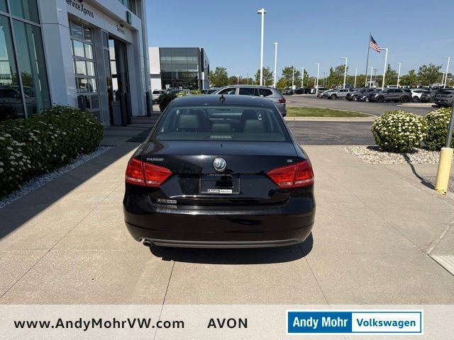 2012 Volkswagen Passat 2.5 SE w/Sunroof