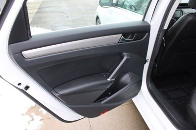 2021 Volkswagen Passat 2.0T SE