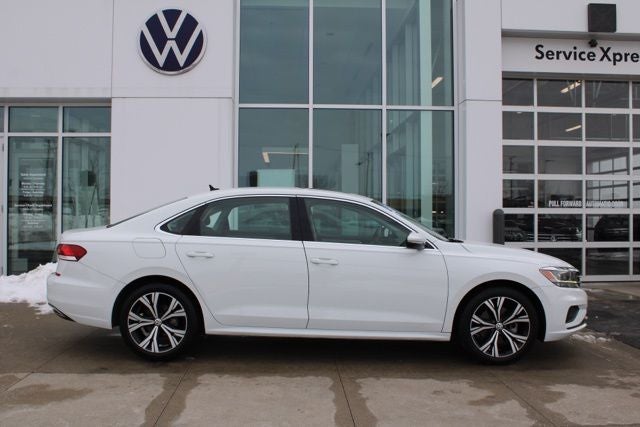2021 Volkswagen Passat 2.0T SE