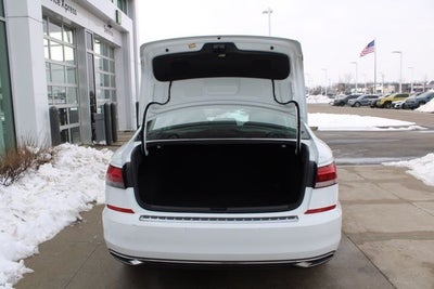 2021 Volkswagen Passat 2.0T SE