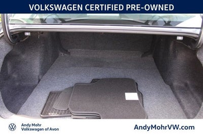 2022 Volkswagen Passat 2.0T SE