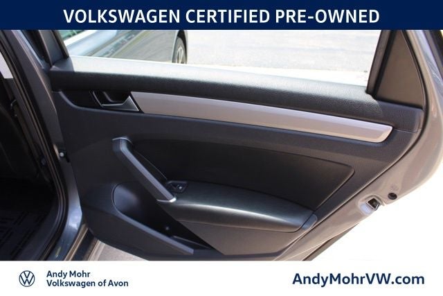 2022 Volkswagen Passat 2.0T SE