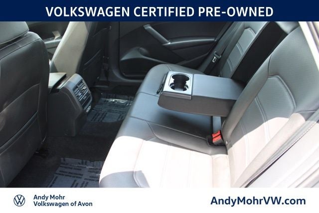 2022 Volkswagen Passat 2.0T SE