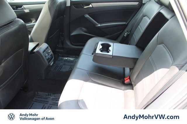 2022 Volkswagen Passat 2.0T SE