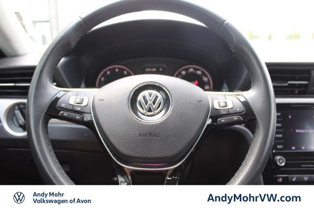 2022 Volkswagen Passat 2.0T SE