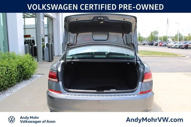2022 Volkswagen Passat 2.0T SE