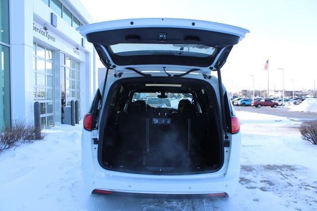 2019 Chrysler Pacifica Touring L Plus