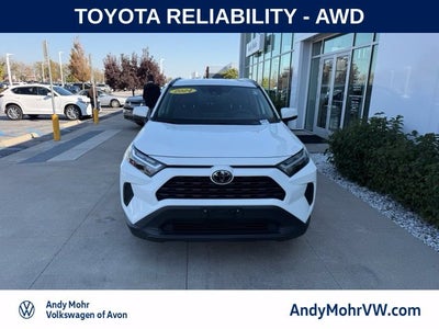 2024 Toyota RAV4 XLE