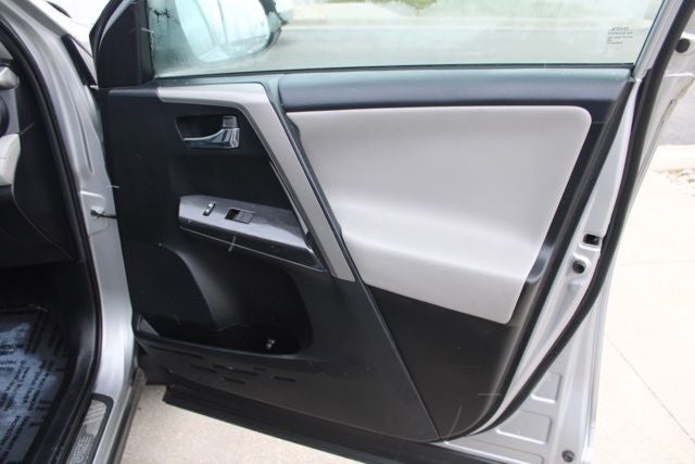 2018 Toyota RAV4 Adventure