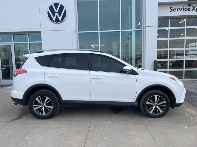 2018 Toyota RAV4 Adventure