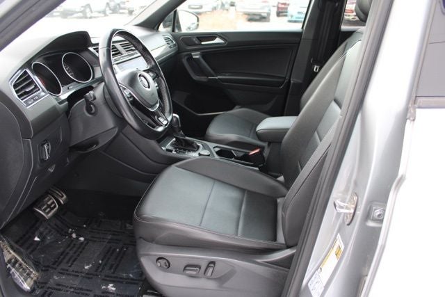 2020 Volkswagen Tiguan 2.0T SE R-Line Black 4Motion