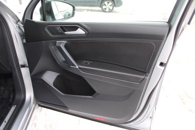 2020 Volkswagen Tiguan 2.0T SE R-Line Black 4Motion