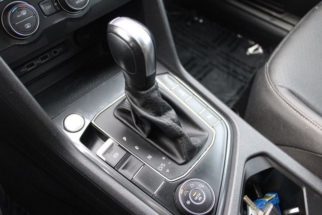 2020 Volkswagen Tiguan 2.0T SE R-Line Black 4Motion