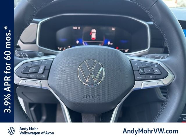 2026 Volkswagen Taos 1.5T SE Black