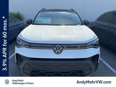 2026 Volkswagen Taos 1.5T SE Black
