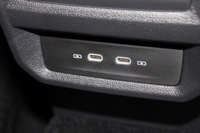 2026 Volkswagen Taos 1.5T SE Black