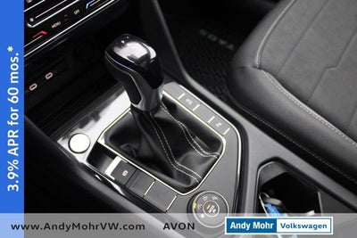 2026 Volkswagen Taos 1.5T SE Black