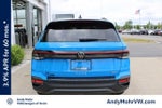 2026 Volkswagen Taos 1.5T SE Black