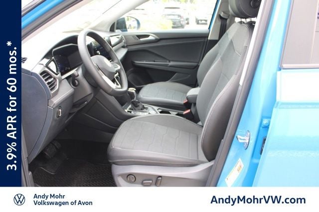 2026 Volkswagen Taos 1.5T SE Black