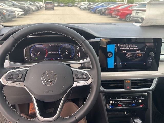 2026 Volkswagen Taos 1.5T SEL