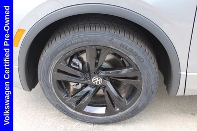 2024 Volkswagen Tiguan 2.0T SE R-Line Black