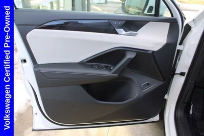 2025 Volkswagen Tiguan 2.0T SE