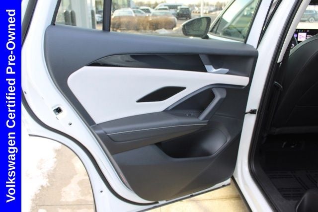 2025 Volkswagen Tiguan 2.0T SE