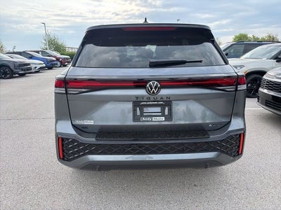 2026 Volkswagen Tiguan 2.0T SE R-Line Black