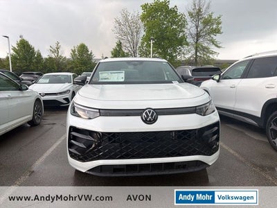 2026 Volkswagen Tiguan 2.0T SE R-Line Black