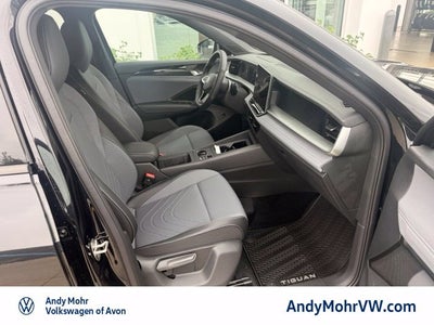 2026 Volkswagen Tiguan SE R-Line Black