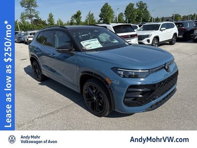 2026 Volkswagen Tiguan 2.0T SE R-Line Black