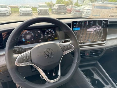 2026 Volkswagen Tiguan 2.0T SE R-Line Black