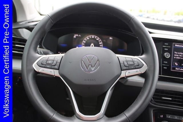 2024 Volkswagen Taos 1.5T SE Black
