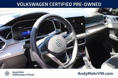 2025 Volkswagen Taos 1.5T SE