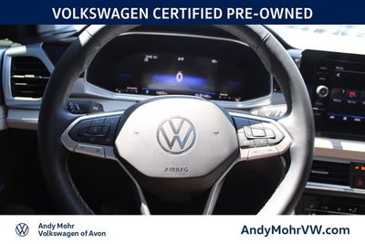 2025 Volkswagen Taos 1.5T SE