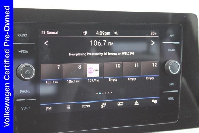 2025 Volkswagen Taos 1.5T SE