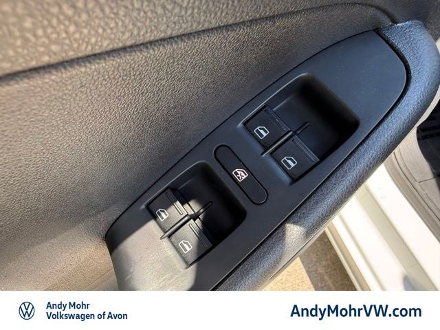 2015 Volkswagen Jetta 2.0L S