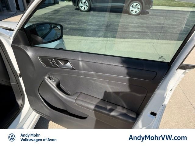2015 Volkswagen Jetta 2.0L S