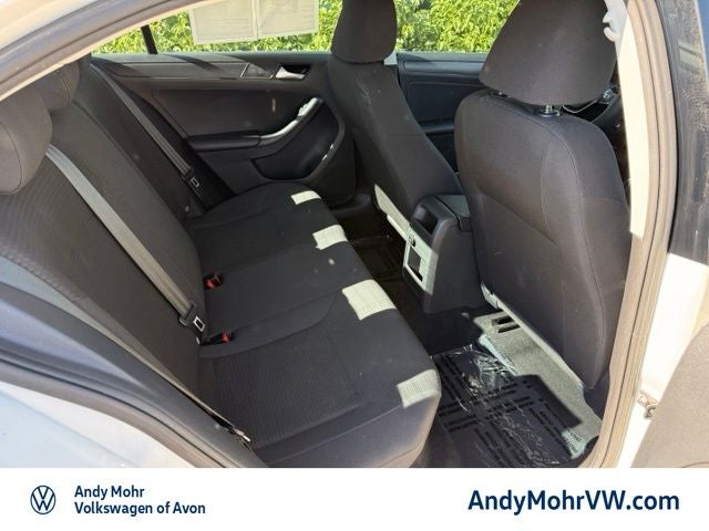 2015 Volkswagen Jetta 2.0L S