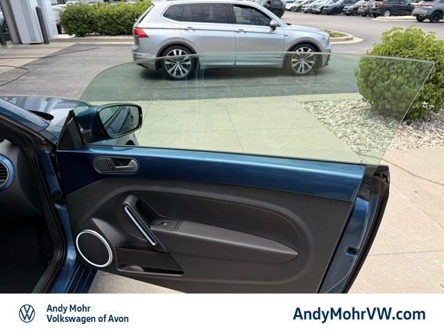 2016 Volkswagen Beetle 1.8T SE