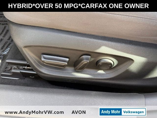 2024 Toyota Camry Hybrid LE