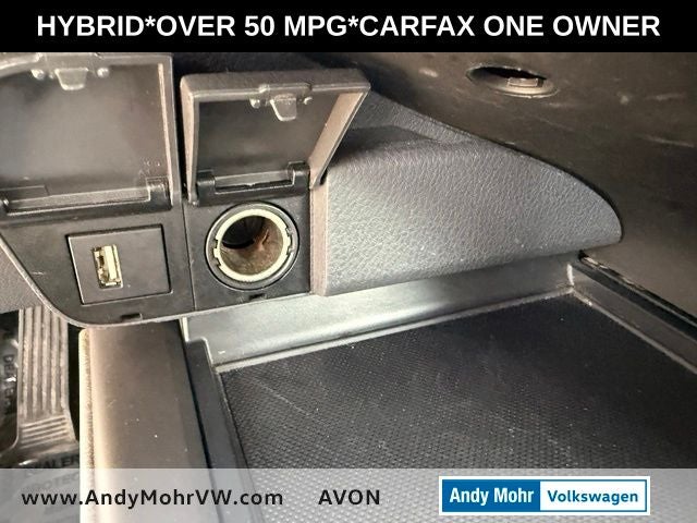 2024 Toyota Camry Hybrid LE