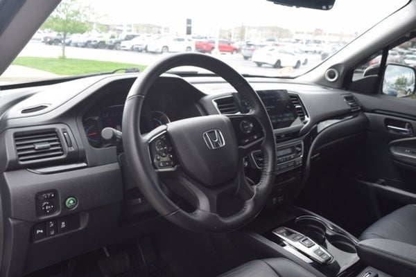 2020 Honda Pilot Touring 7 Passenger in Indianapolis, IN - Andy Mohr Automotive