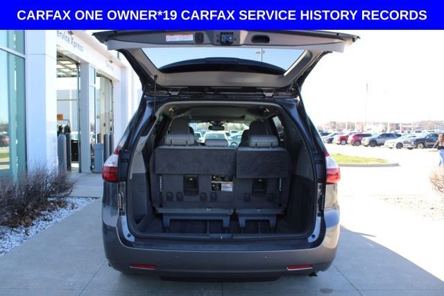 2018 Toyota Sienna XLE 7 Passenger