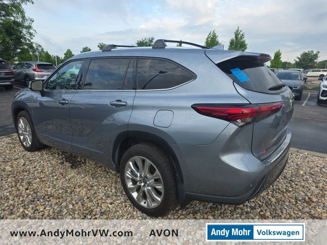 2022 Toyota Highlander Limited